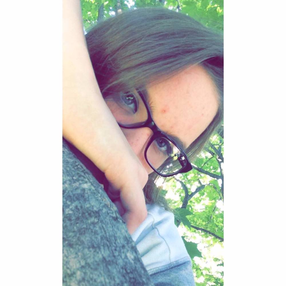 Meet your Posher, Crystal